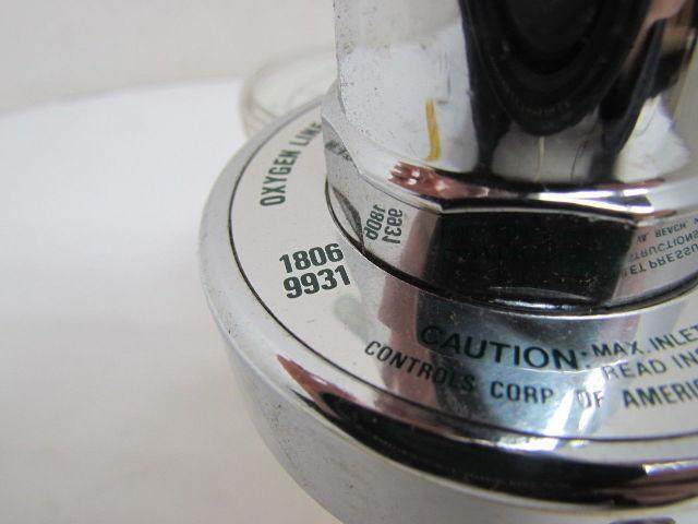 Concoa 1806 9931 Single Stage Station Regulator Oxygen CGA 024 40 PSI NIB