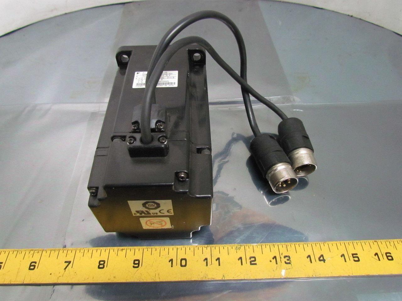 Omron BG3D6302H8 Sigma II AC Servo Motor w/13 Bit Incremental Encoder 230 Volt