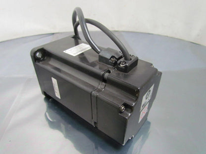 Omron BG3D6302H8 Sigma II AC Servo Motor w/13 Bit Incremental Encoder 230 Volt