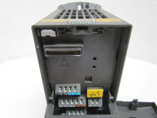 Siemens 6SE6420-2AB17-5AA0 Micromaster 420 VFD Drive Unit 240VAC 1Ph 0.75KW