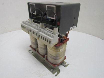 Siemens 4AV3002-2EB00-0A Power Supply 3 Phase 200-600VAC 24VDC 10 Amp SIDAC-S