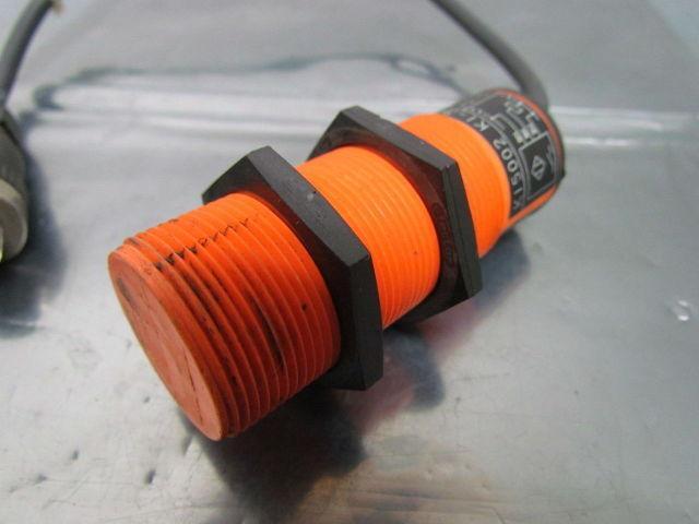 IFM Efector KI5002 KI-3015-BPKG/NI Capacitive Sensor 10-36VDC M30x1.5