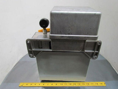 Vogel Mini5/BWW6 TK5 Centralized Lubrication Pump w/Reservoir .25 Liter/Minute