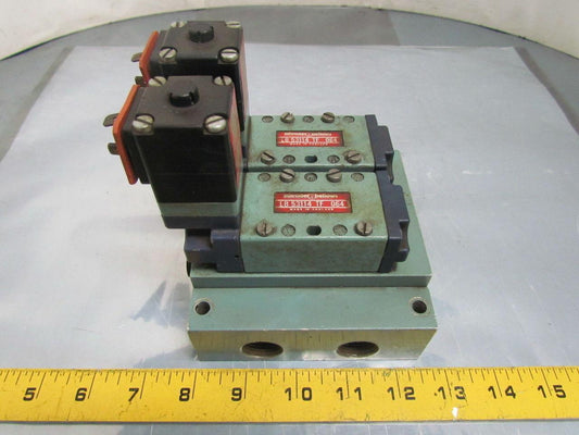 Schrader Bellows LB 53114 TF 064 24VDC Solenoid Valve Assembly w/Manifold Blocks