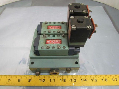 Schrader Bellows LB 53114 TF 064 24VDC Solenoid Valve Assembly w/Manifold Blocks