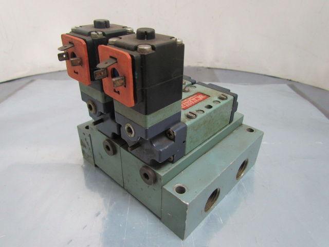 Schrader Bellows LB 53114 TF 064 24VDC Solenoid Valve Assembly w/Manifold Blocks