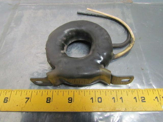 Midwest Electric 3CT12B Current Transformer 2 VA 200:5 Ratio 25-400 Cycles