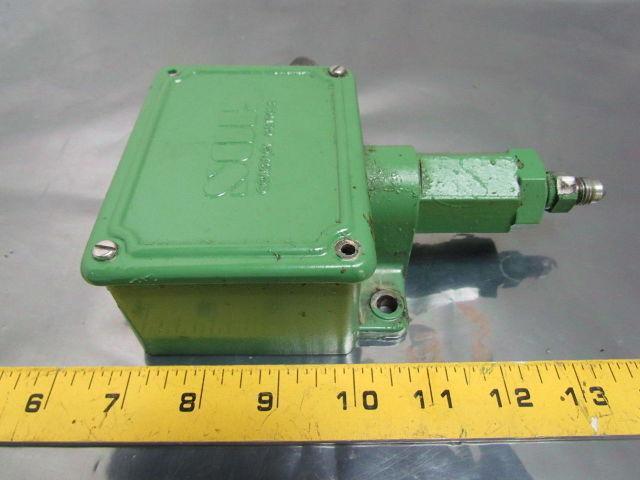 Static O Ring 19NN-K45-PP Pressure Switch 200-1500 PSI 1/4" NPT Port