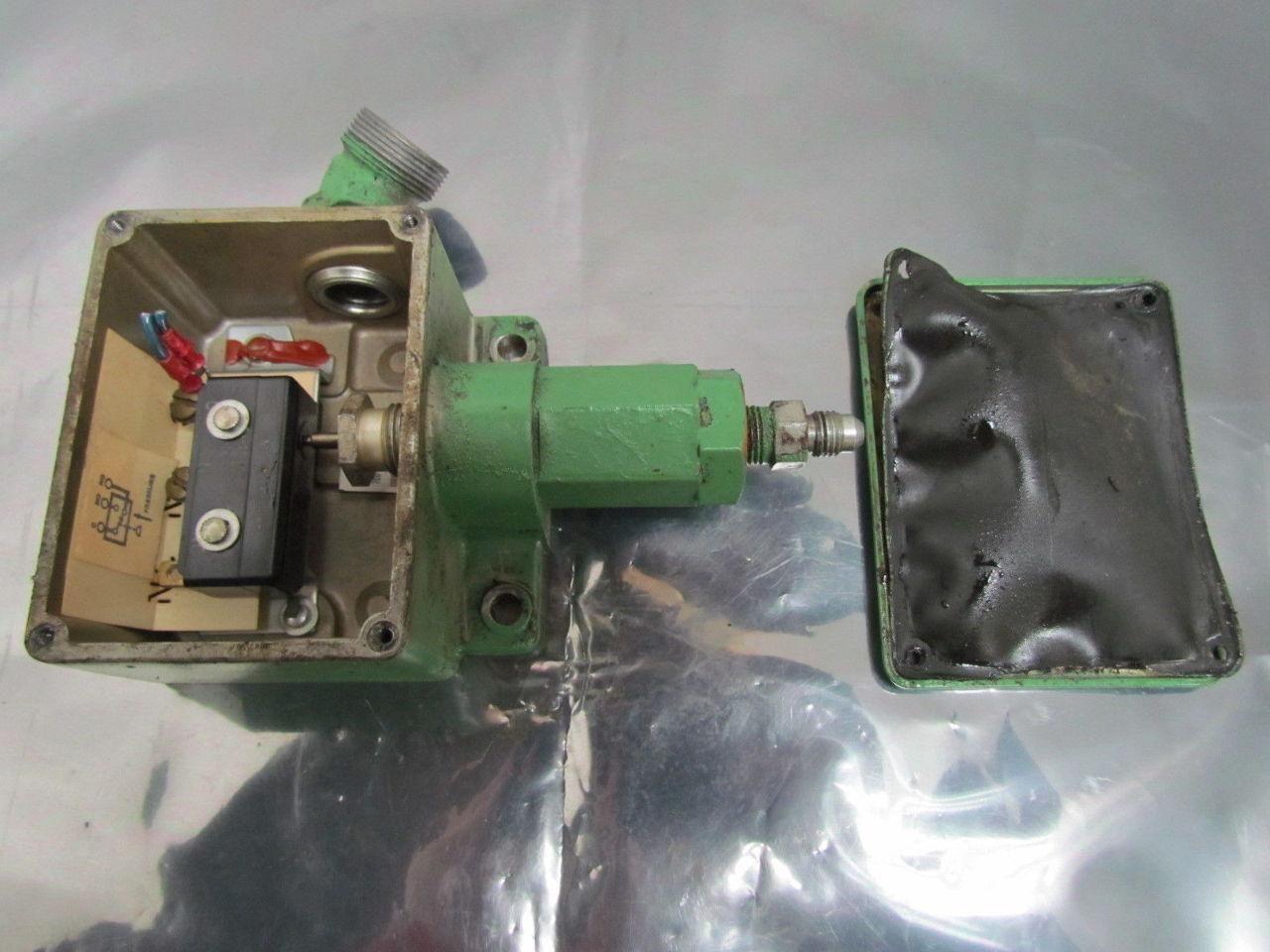 Static O Ring 19NN-K45-PP Pressure Switch 200-1500 PSI 1/4" NPT Port