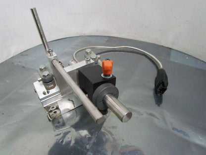 Nordson H400Q-2-T 101566A Hot Melt Adhesive Gun w/Bracket 240V 300 Watts