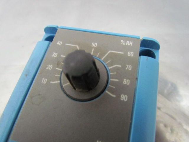 Johnson Controls W351AA-1 Electronic On/Off Humidity Control 10-90% RH W351