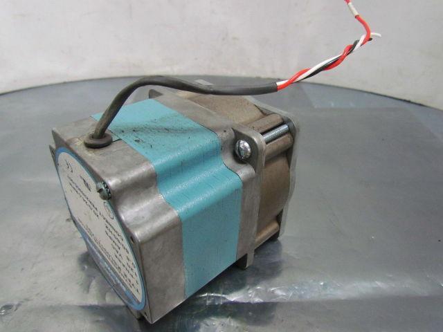 Synchronous Motor 1Ph 120VAC 0.5A 50/60Hz 20.0/24.0 RPM Connect PER226900-007