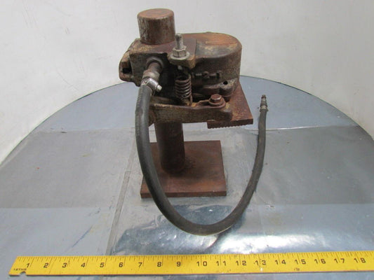 PC-8-2-1 PC-8-1-1 Pneumatic Adjustable Post Clamp 0-6-1/2" Clamp Capacity