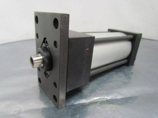 Numatics Actuator F1AL-03A3D-AAA0 Pneumatic Air Cylinder 2" Bore 3" Stroke