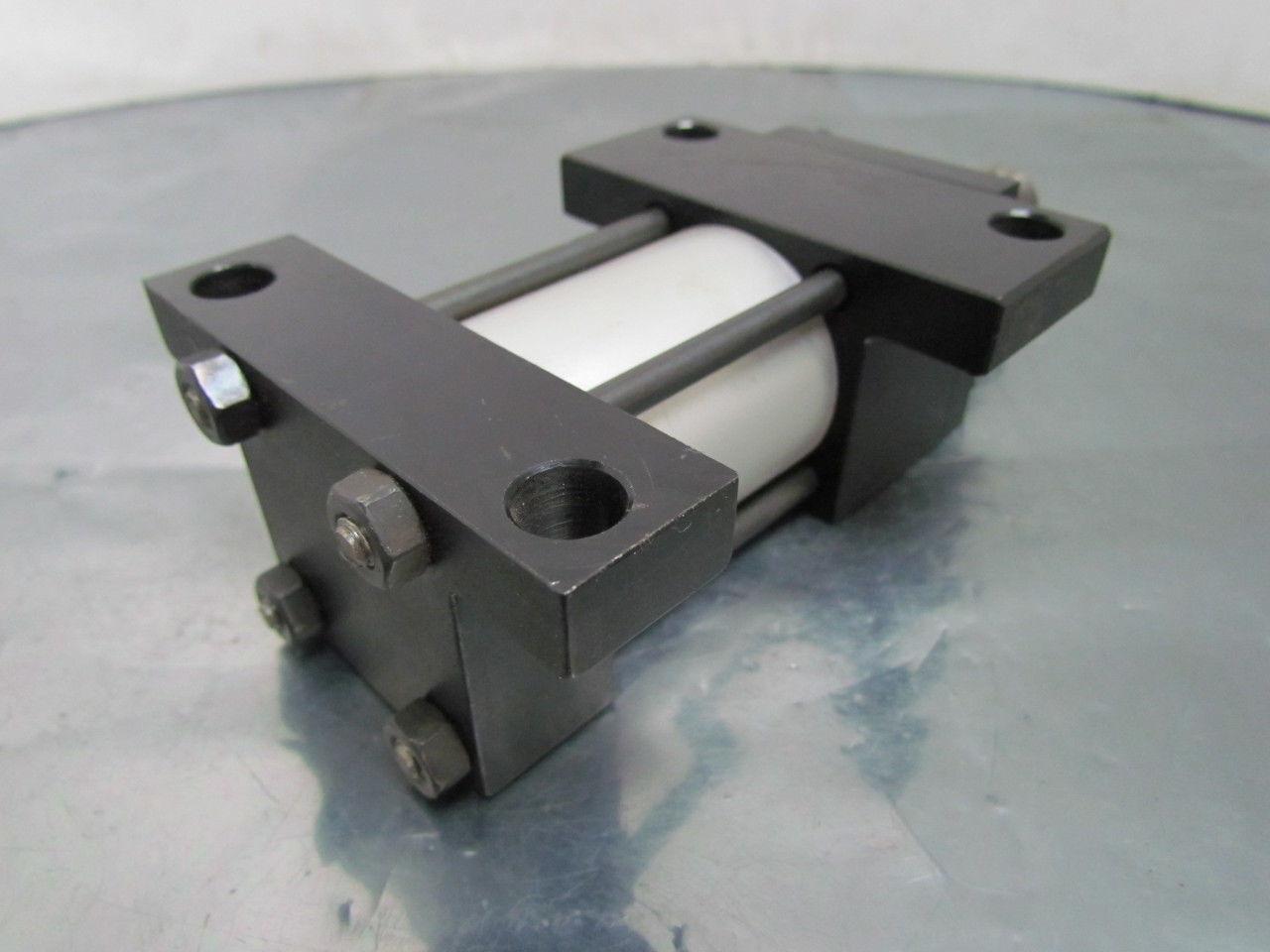 Numatics Actuator S2AK-00M6C-ABA2 Pneumatic Air Cylinder 1-1/2" Bore 3/4" Stroke