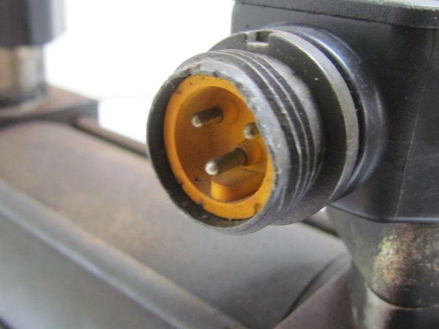 Parker CH2AS34C Pneumatic Air Cylinder 2-1/2" Bore 4" Stroke Series 2A