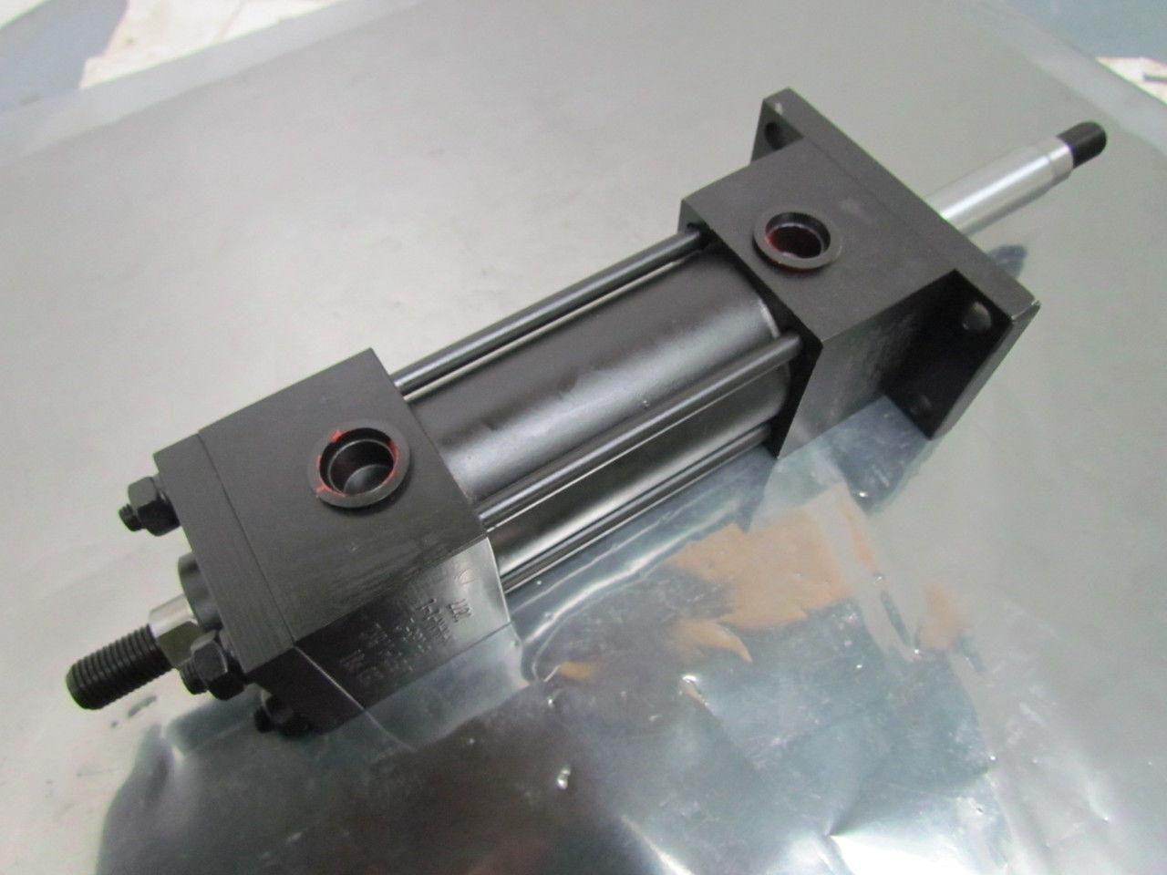 Hydro-Line Pneumatic Air Cylinder 1-1/2" Bore 2" Stroke Double Rod R5 Series
