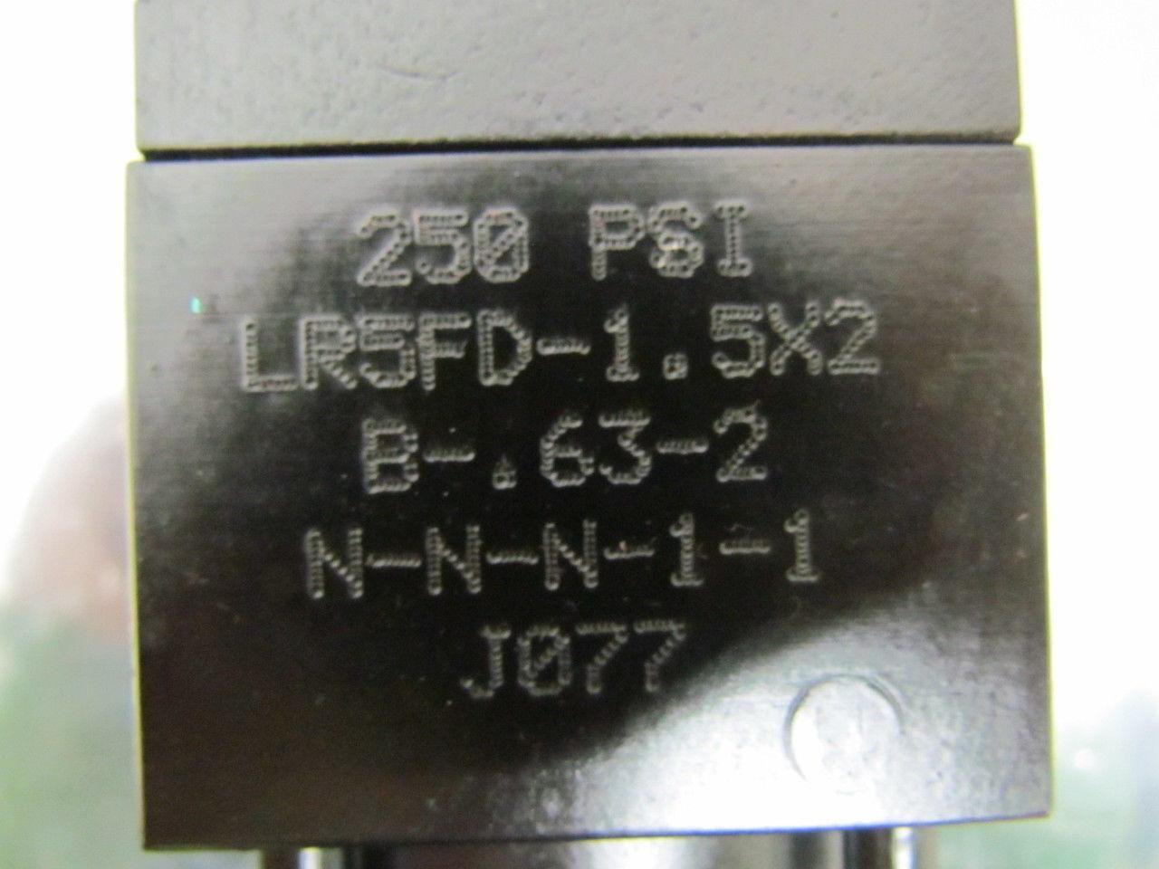 Hydro-Line Pneumatic Air Cylinder 1-1/2" Bore 2" Stroke Double Rod R5 Series