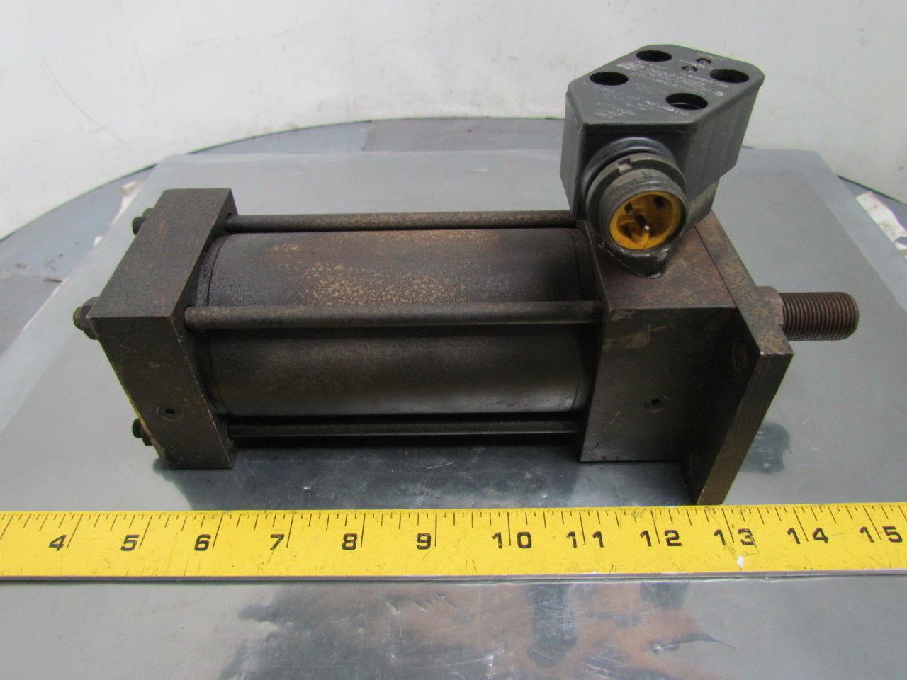 Parker CJ2AS34C Pneumatic Air Cylinder 2-1/2" Bore 4" Stroke Seies 2A w/Sensor