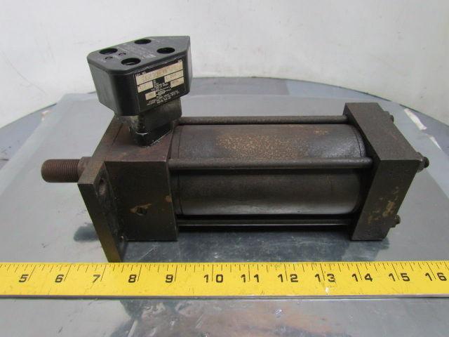 Parker CJ2AS34C Pneumatic Air Cylinder 2-1/2" Bore 4" Stroke Seies 2A w/Sensor