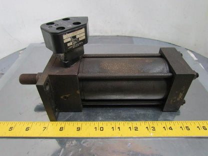 Parker CJ2AS34C Pneumatic Air Cylinder 2-1/2" Bore 4" Stroke Seies 2A w/Sensor