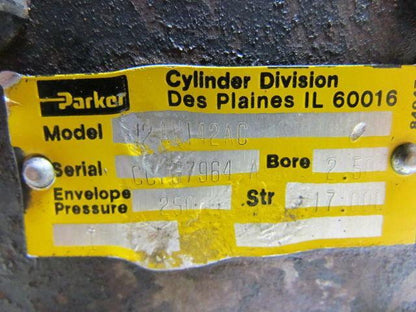 Parker J2AU142AC Pneumatic Air Cylinder 2-1/2" Bore 17" Stroke Series 2A