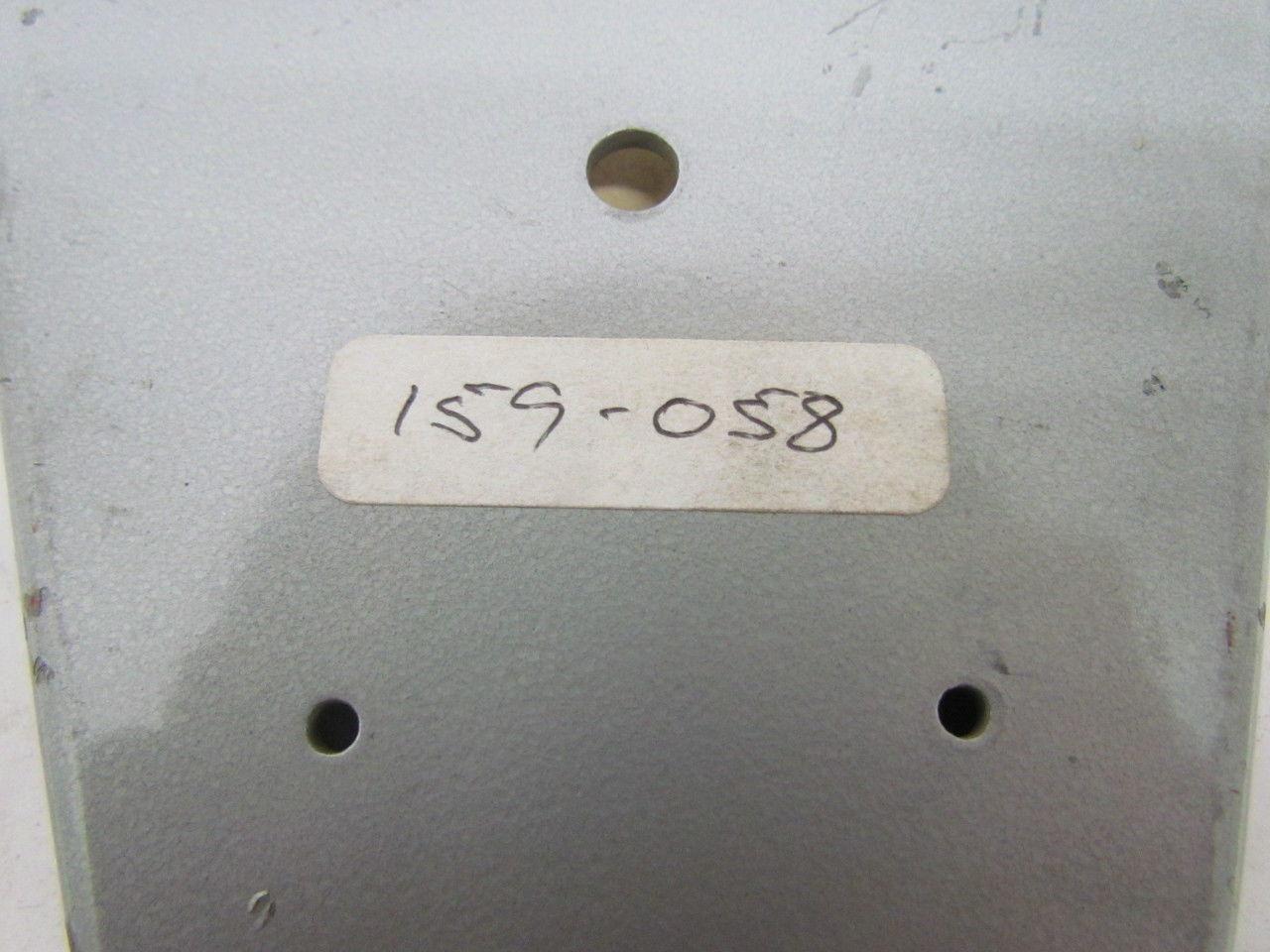 Graco 159058 159-058 Mounting Bracket Plate 3" ID 10" Length