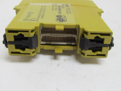 Pilz PNOZ XE1 774620 Safety Relay  Expander Unit 24VDC