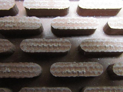 5-Ply Nipple Top Red PVC Rubber Material Handling Conveyor Belt 14"W x 25' Long