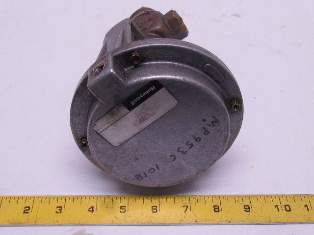 MP953C 1018 Direct Action 5" Pneumatic Actuator 1/2" 3-Way Globe Mixing Valve