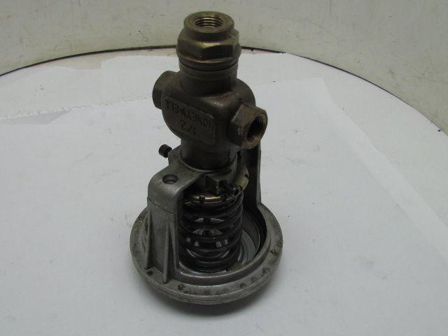 MP953C 1018 Direct Action 5" Pneumatic Actuator 1/2" 3-Way Globe Mixing Valve