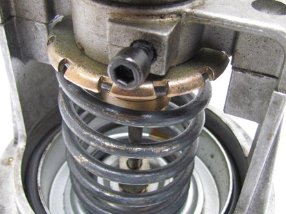 MP953C 1018 Direct Action 5" Pneumatic Actuator 1/2" 3-Way Globe Mixing Valve