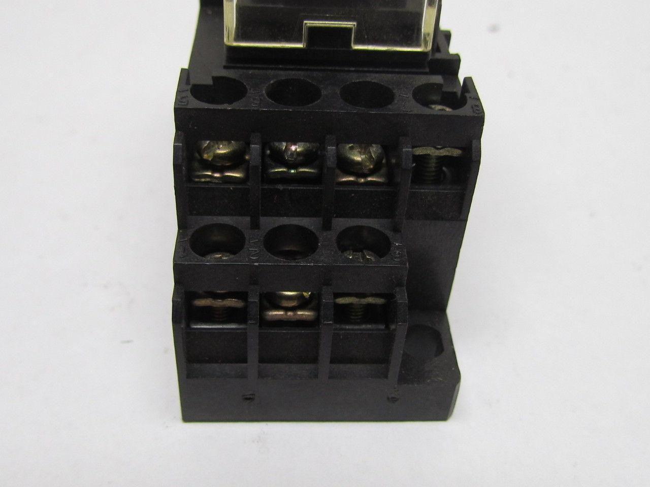 Omron MY4ZN 24VDC Relay w/Safty Clips On No O6Y8W1 Base Lots of 4