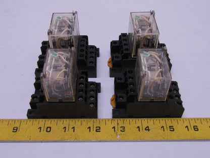 Omron LY4N 24VDC 14 Pin Relay w/Safty Clips On No 1078HP Base Lots of 4