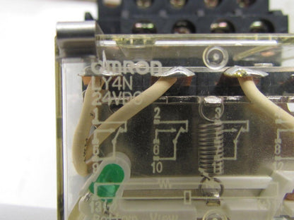 Omron LY4N 24VDC 14 Pin Relay w/Safty Clips On No 1078HP Base Lots of 4