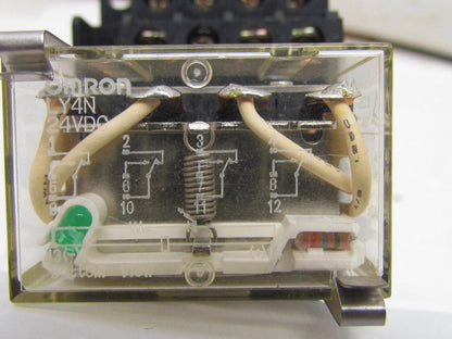 Omron LY4N 24VDC 14 Pin Relay w/Safty Clips On No 1078HP Base Lots of 4