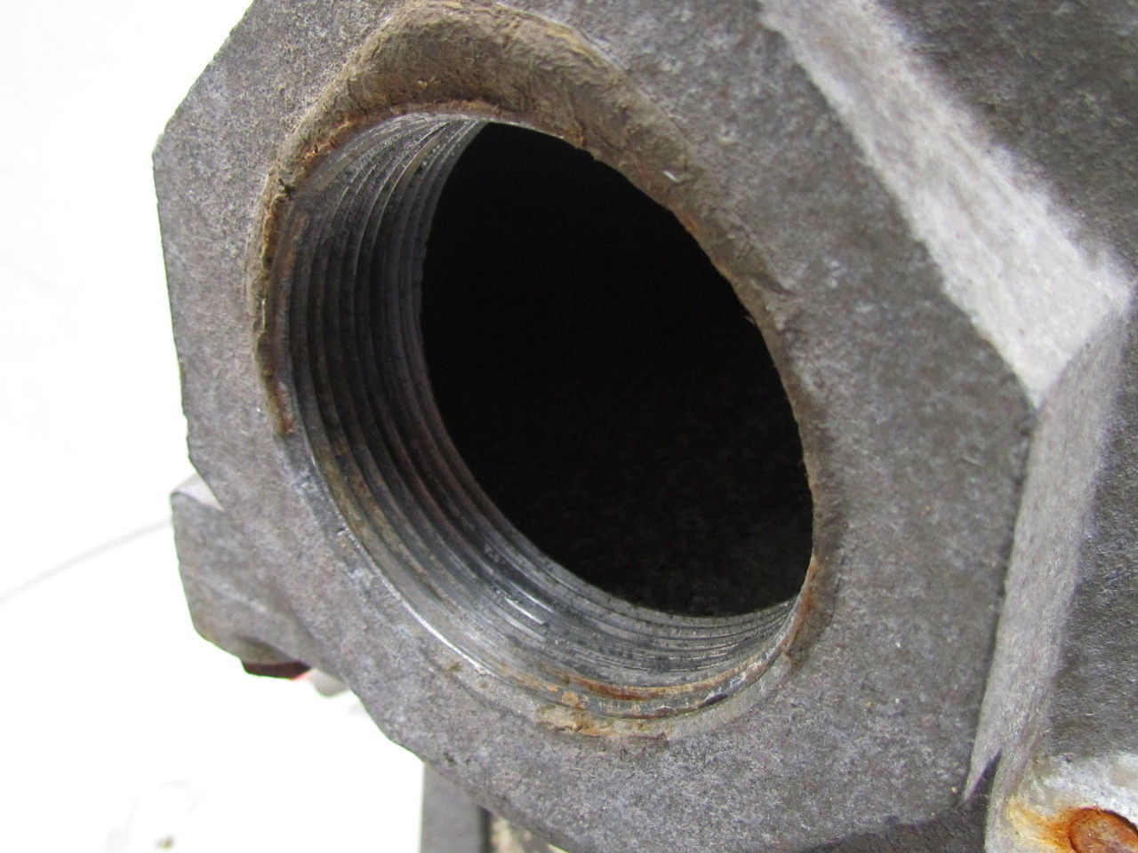 Honeywell V4062A 1123 V5055B Hi-Lo-Off Fluid Power 2"NPT Gas Valve Actuator