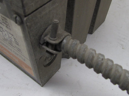 Honeywell V4062A 1123 V5055B Hi-Lo-Off Fluid Power 2"NPT Gas Valve Actuator