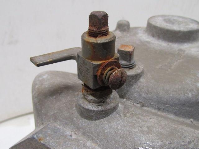 Honeywell V4O55D 1043 V50555B On-Off Fluid Power 2"NPT Gas Valve Actuator