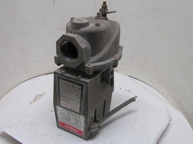Honeywell V4O55D 1043 V50555B On-Off Fluid Power 2"NPT Gas Valve Actuator