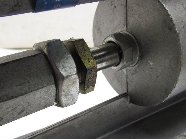 Siemens Flowrite 8" Pneumatic Valve Actuator 1-1/2" Bronze 3-Way Mixing Valve