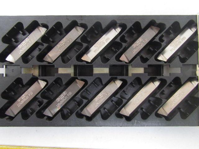 Horn 229.0500.31 P20 Carbide Grooving Insert P20 Box of 10