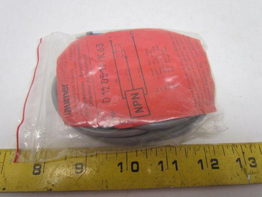 Baumer Type D120511/K63 CH500 Field Plate Sensor 8-30VDC 0.5mm Sensing Distance