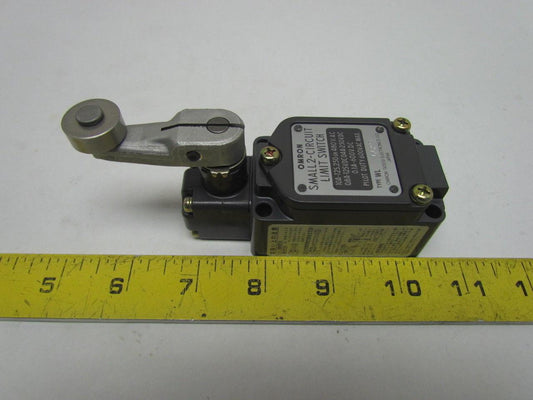 Omron Type WL GCA2 Limit Switch w/Roller Lever Arm 10A 125/250/480VAC 2-Circuit