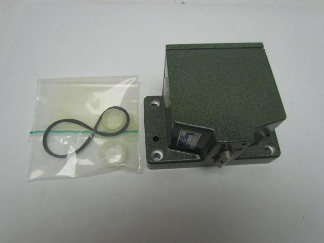 Balluff BNS 519-B2 D16-100-11 Multi-Position Limit Switch 2-Plunger .016 NEW