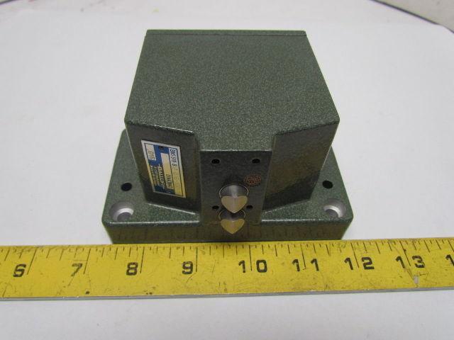 Balluff BNS 519-B2 D16-100-11 Multi-Position Limit Switch 2-Plunger .016 NEW
