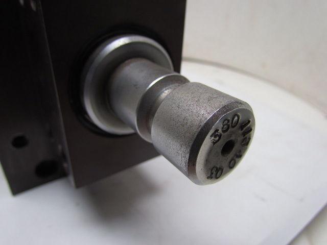 Milco SER-u-09622-2-3-A 411881 Weld Cylinder 3/8" Ports 1" Rod End 60 PSI Air
