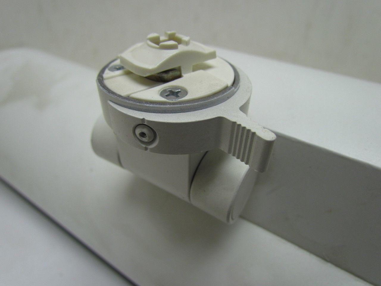 8279EWH FT40DL 2x40W Twin Tube Fluorescent Track Light Fixture Side Mount White