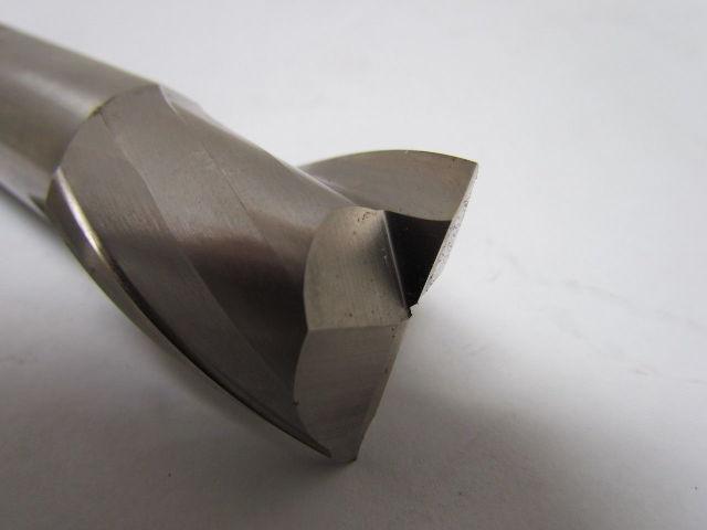 Clarkson 32mm SS Slot Drill 2-Flute M25x1.25 Screw Shank HSS 4" OAL 178mm Lead
