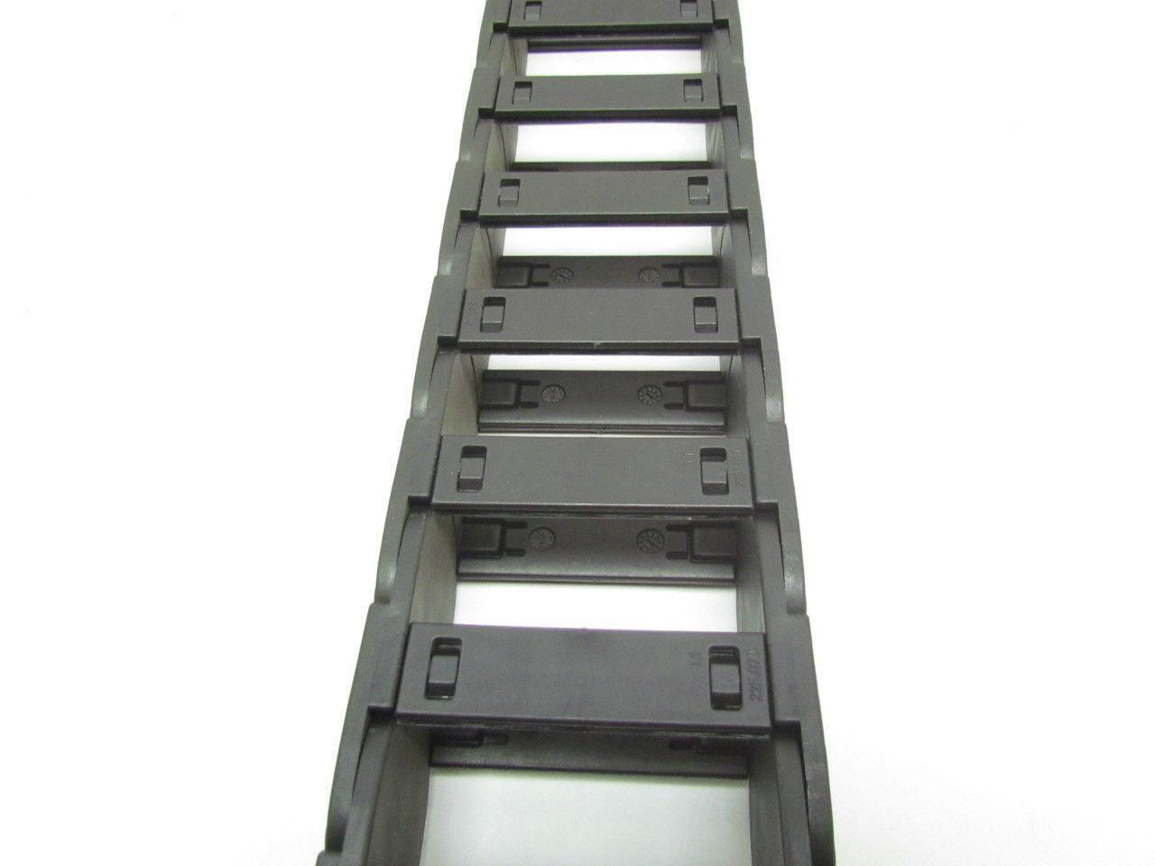 Cable/Hose Carrier 200mm Bending Radius 70mmW x 28mmH Window 46mm Pitch 41.5" L